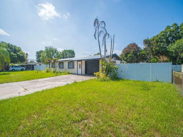 5 of 15 - 355 Johnston Street, Fort Pierce, FL
