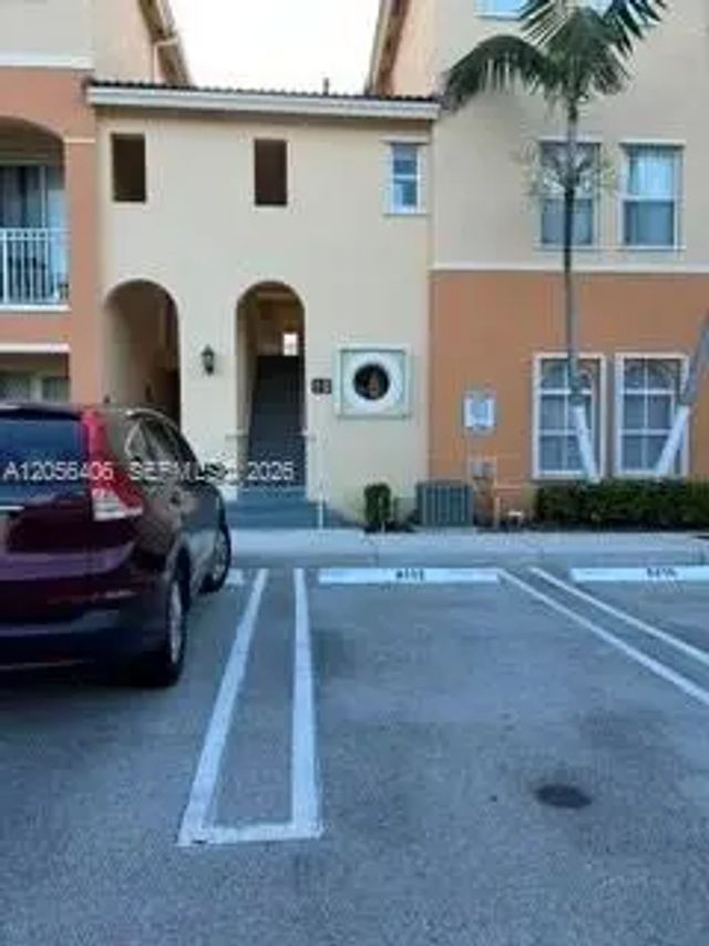 10012 Nw 7th Street #216, Miami