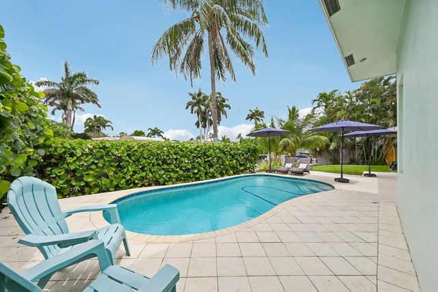 3 of 44 - 4911 Ne 25th Avenue, Lighthouse Point, FL