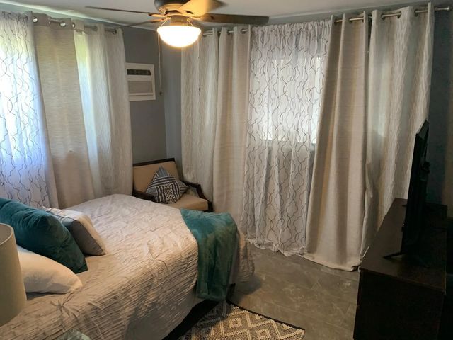 2 of 12 - 4878 Ne 15th Avenue, Pompano Beach, FL