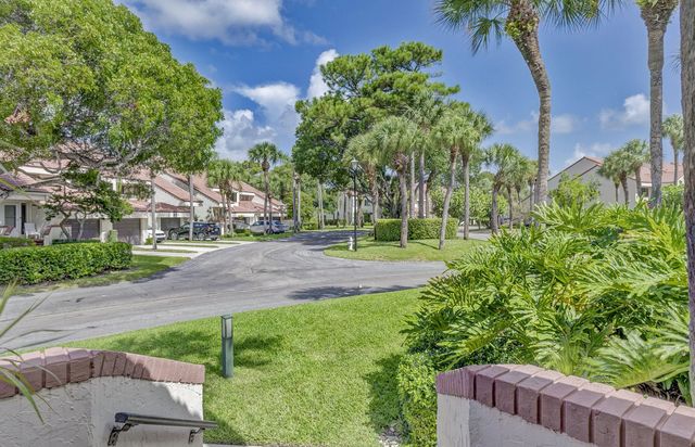 5 of 40 - 205 Sea Oats Drive #e, Juno Beach, FL