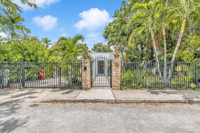 121 Nw 47th Street, Miami