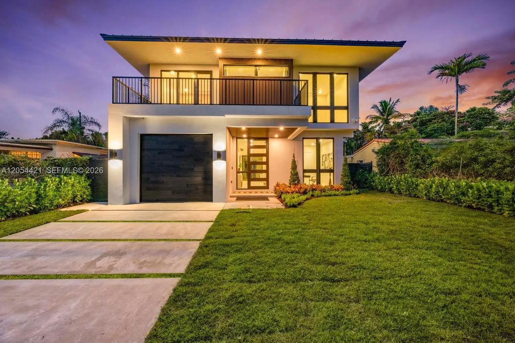 5765 Sw 47th Street, Miami