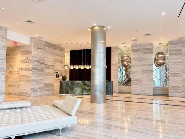 3 of 31 - 2000 Metropica Way #2011, Sunrise, FL