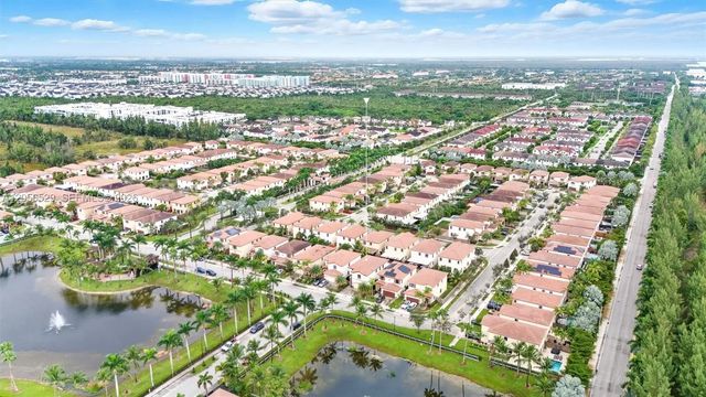 5 of 41 - 8870 Nw 99th Path, Doral, FL
