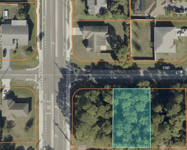 3 of 3 - 858 Se Walters Terrace, Port St. Lucie, FL