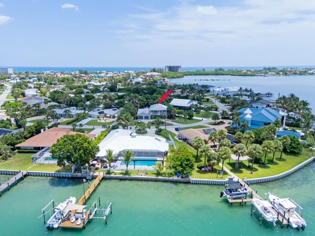 2 of 36 - 1606 Thumb Point Drive, Fort Pierce, FL