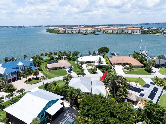5 of 36 - 1606 Thumb Point Drive, Fort Pierce, FL