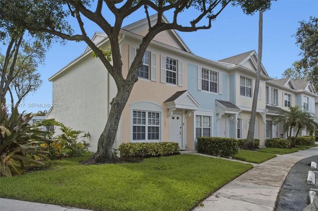2 of 44 - 16631 Hemingway Drive, Weston, FL