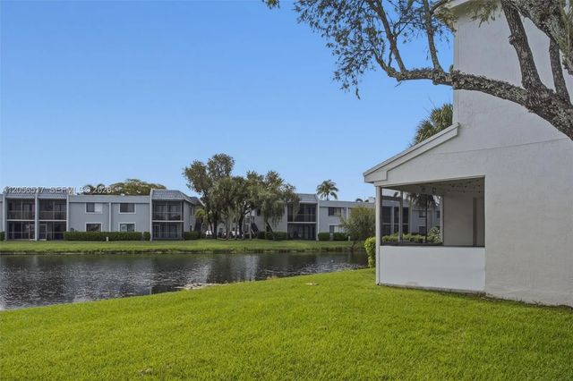 3 of 44 - 16631 Hemingway Drive, Weston, FL