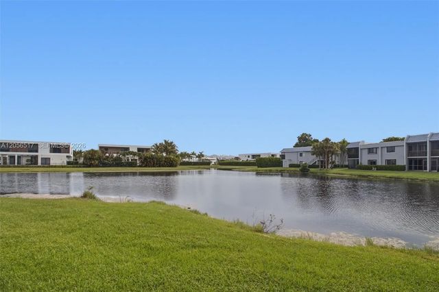 4 of 44 - 16631 Hemingway Drive, Weston, FL