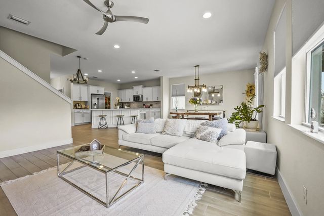 4 of 36 - 11971 Cypress Key Way, Royal Palm Beach, FL