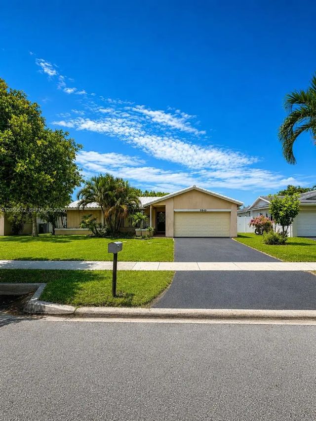 9840 Nw 25th Court, Coral Springs