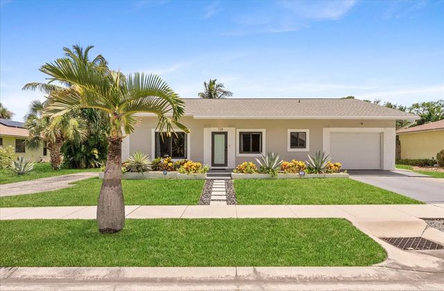 728 Ne 9th Avenue, Boynton Beach