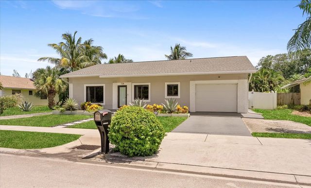 2 of 44 - 728 Ne 9th Avenue, Boynton Beach, FL