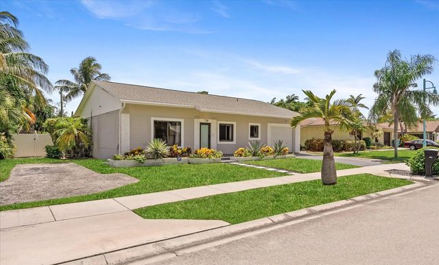3 of 44 - 728 Ne 9th Avenue, Boynton Beach, FL