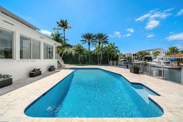 3 of 25 - 6832 Sunrise Court, Coral Gables, FL