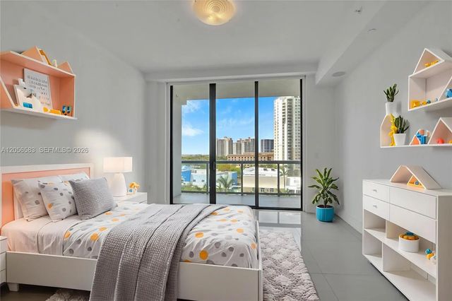 5 of 71 - 3300 Ne 188 Street #611, Aventura, FL