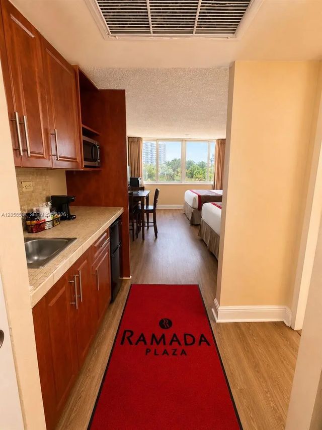 3 of 16 - 19201 Collins Avenue #243, Sunny Isles Beach, FL