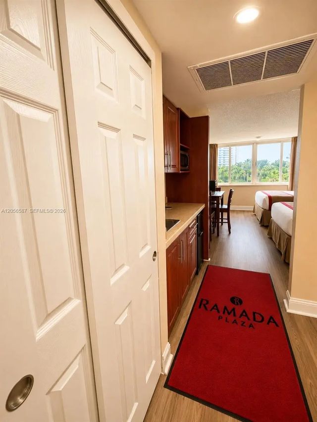 4 of 16 - 19201 Collins Avenue #243, Sunny Isles Beach, FL