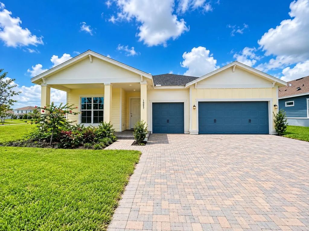 1097 Haywagon Trail #1097, Loxahatchee