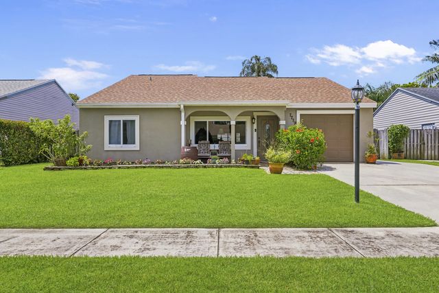 7779 Blairwood Circle N, Lake Worth