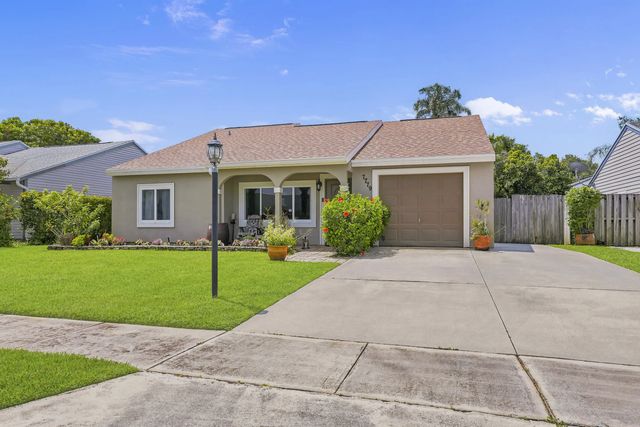 2 of 26 - 7779 Blairwood Circle N, Lake Worth, FL