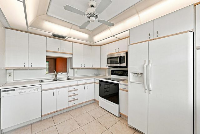 2 of 50 - 2901 Victoria Circle #d2, Coconut Creek, FL