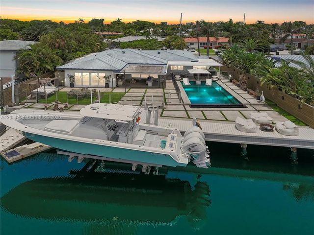 12930 Auralia Road, North Miami