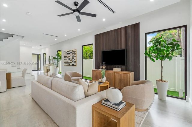 3 of 19 - 1234 Ne 17th Terrace, Fort Lauderdale, FL