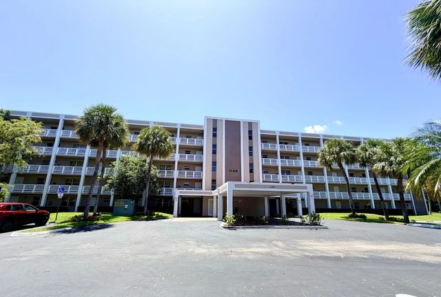2 of 18 - 1100 Nw 87th Avenue #406, Coral Springs, FL