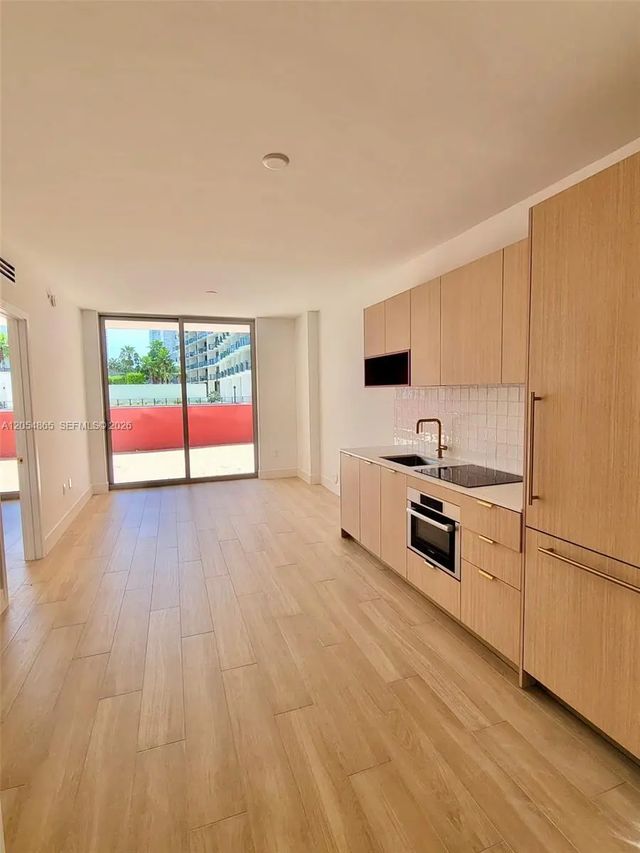 5 of 23 - 90 Ne 32 Street #609, Miami, FL