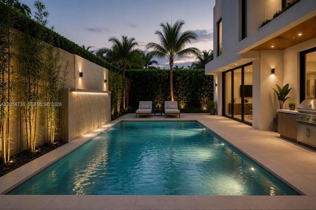4 of 5 - 247 Nw 45th Street, Miami, FL