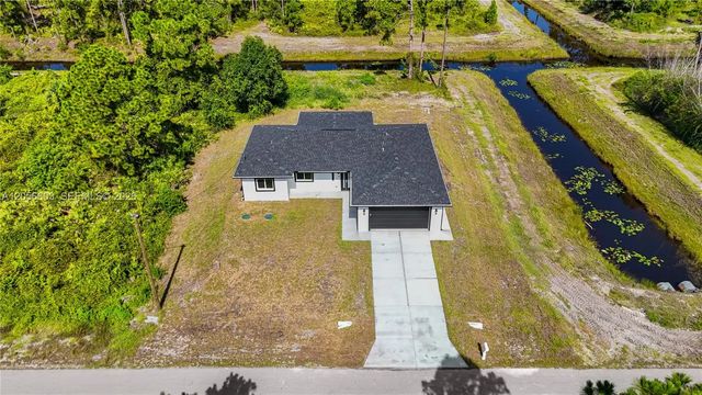 4 of 47 - 828 Genoa Avenue S, Lehigh Acres, FL