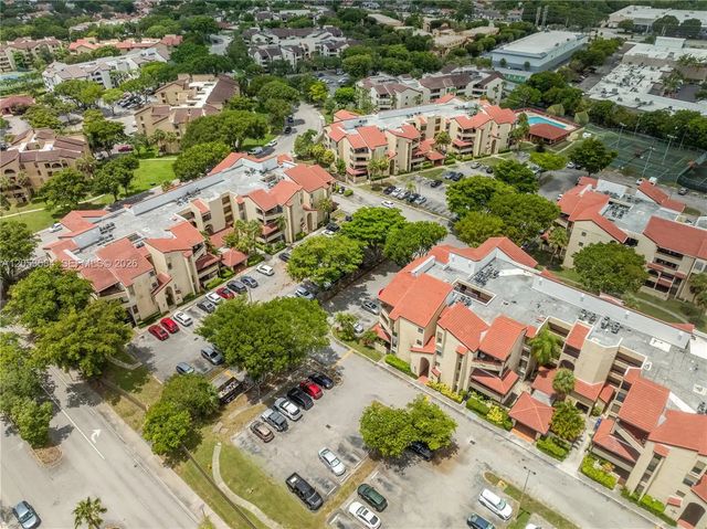 8860 Sw 123rd Court #k308, Miami