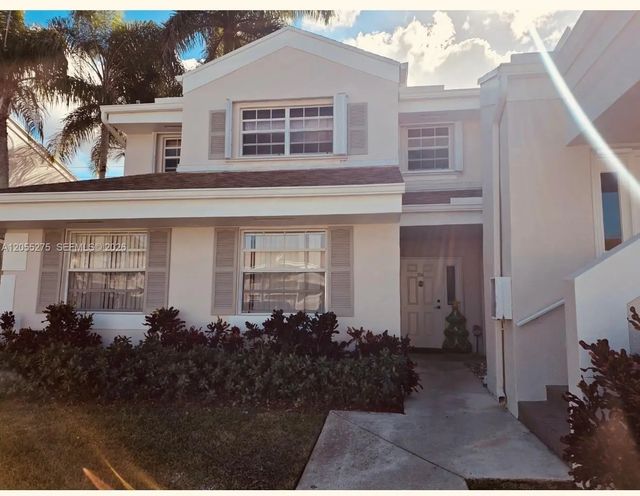 2253 Se 27 Drive #101-e, Homestead