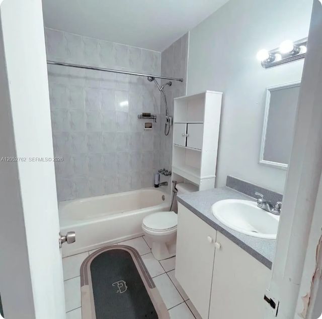 5 of 19 - 7845 Miller Drive #a202, Miami, FL