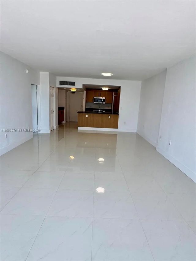 5 of 44 - 10275 Collins Avenue #316, Bal Harbour, FL