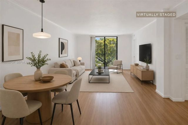 5 of 56 - 8045 Sw 107th Avenue #203, Miami, FL