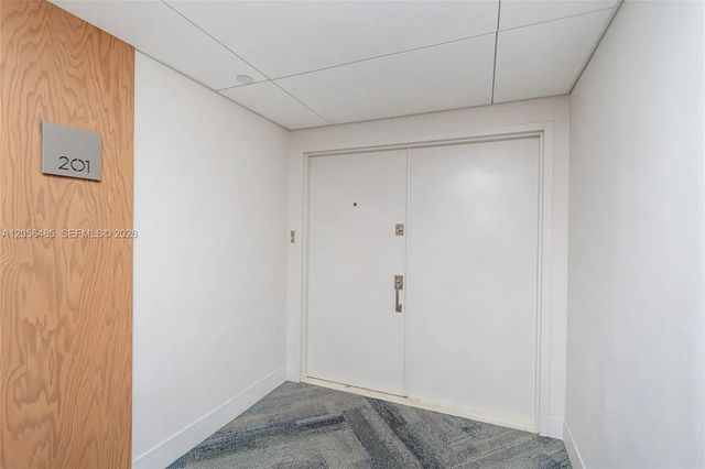 3 of 34 - 199 Ocean Lane Drive #201, Key Biscayne, FL