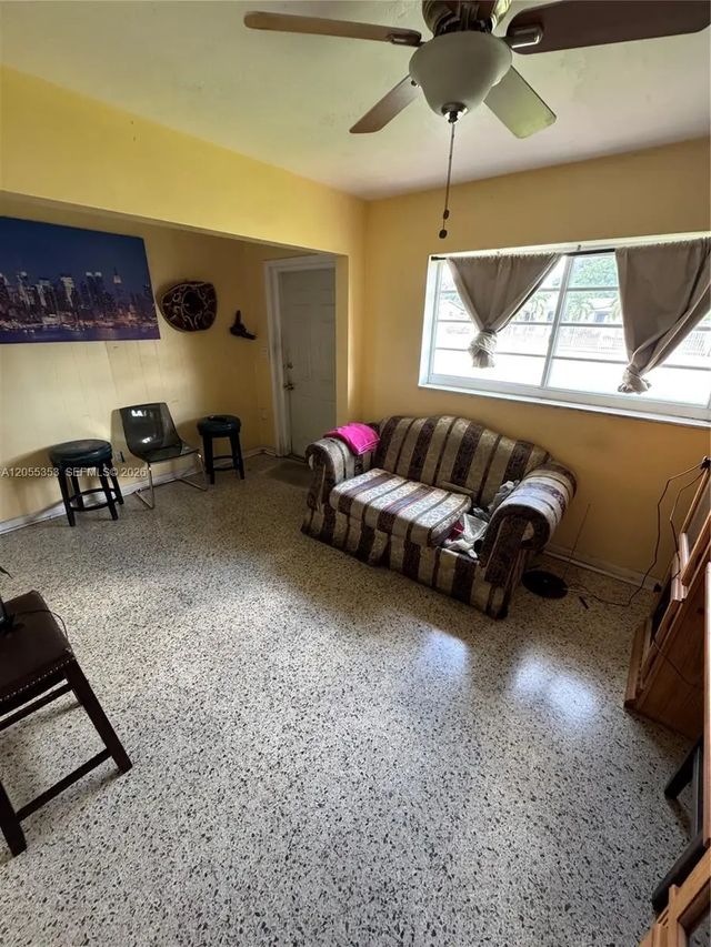 3 of 10 - 17210 Nw 47th Avenue, Miami Gardens, FL