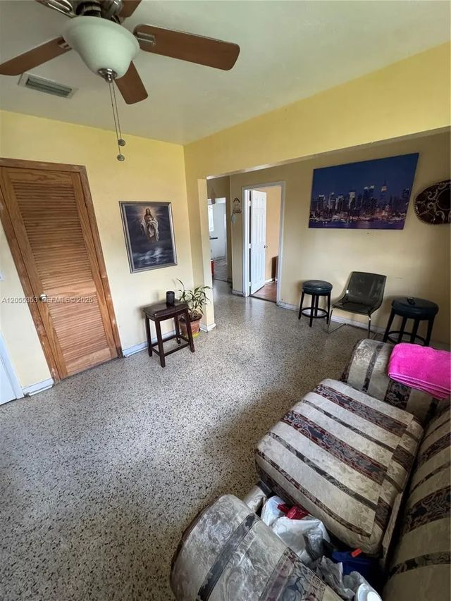 4 of 10 - 17210 Nw 47th Avenue, Miami Gardens, FL