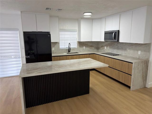 3 of 14 - 17981 Nw 22nd Court, Miami Gardens, FL