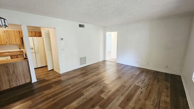 3 of 35 - 4807 Sable Pine Circle #b1, West Palm Beach, FL