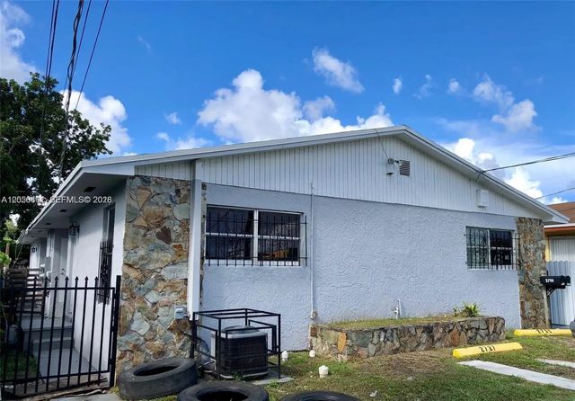 2735 Nw 27th Street, Miami
