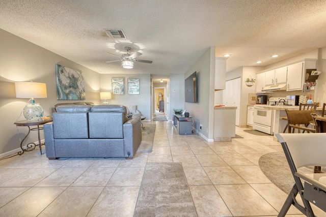 4 of 20 - 5037 Alfred Drive, West Palm Beach, FL