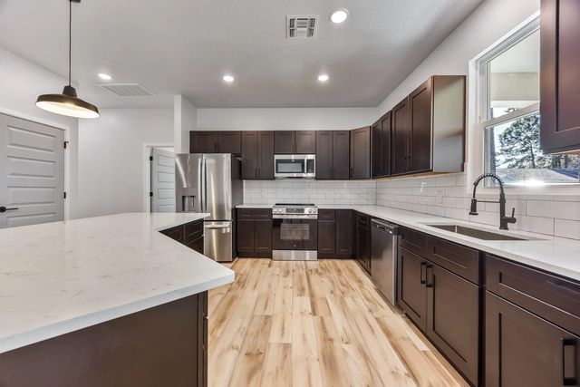 4 of 24 - 1254 Heitzman Avenue Sw, Palm Bay, FL