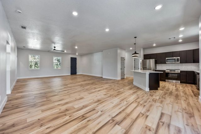 5 of 24 - 1254 Heitzman Avenue Sw, Palm Bay, FL