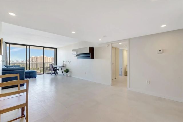 5 of 47 - 3675 N Country Club Drive #2310, Aventura, FL