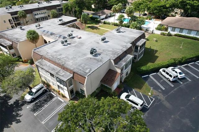 3 of 37 - 2710 Riverside Drive #201-a, Coral Springs, FL